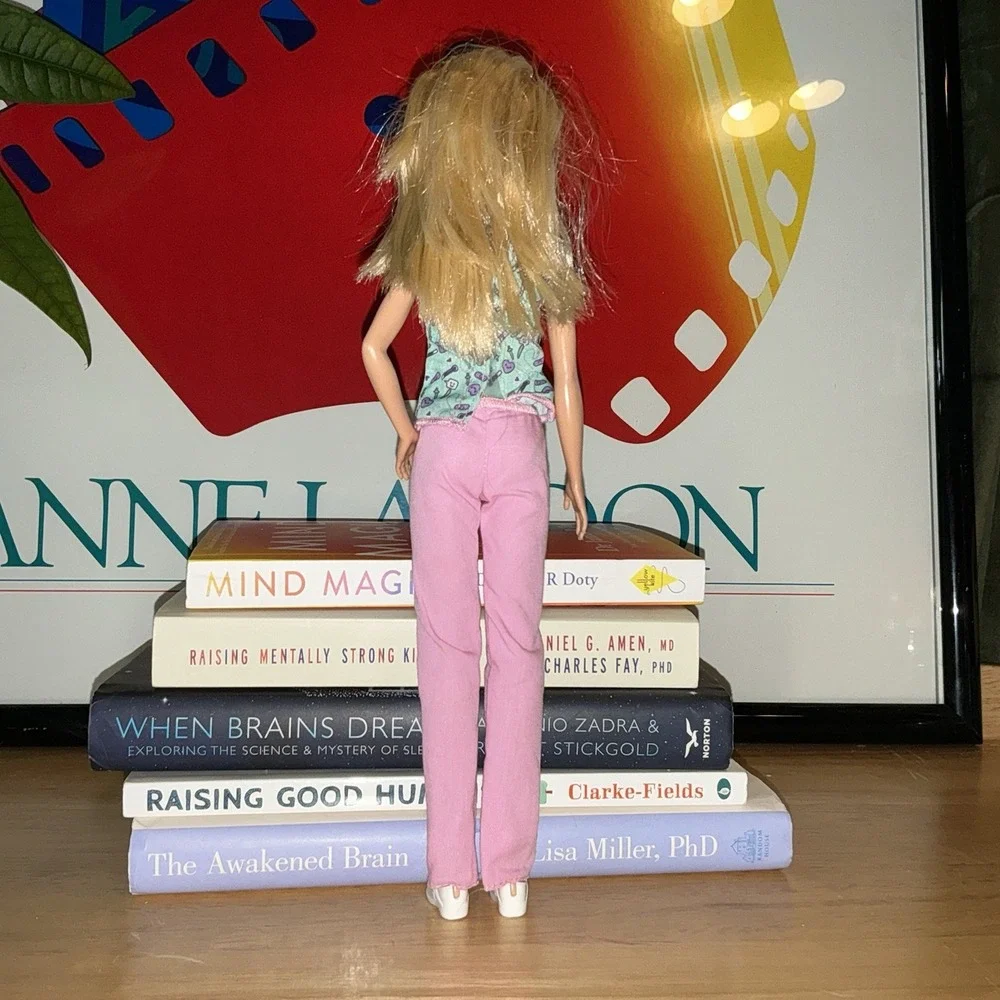 You Can Be Anything Barbie Nurse Long Blonde‎ Hair Be a Hero 2020 GTW39